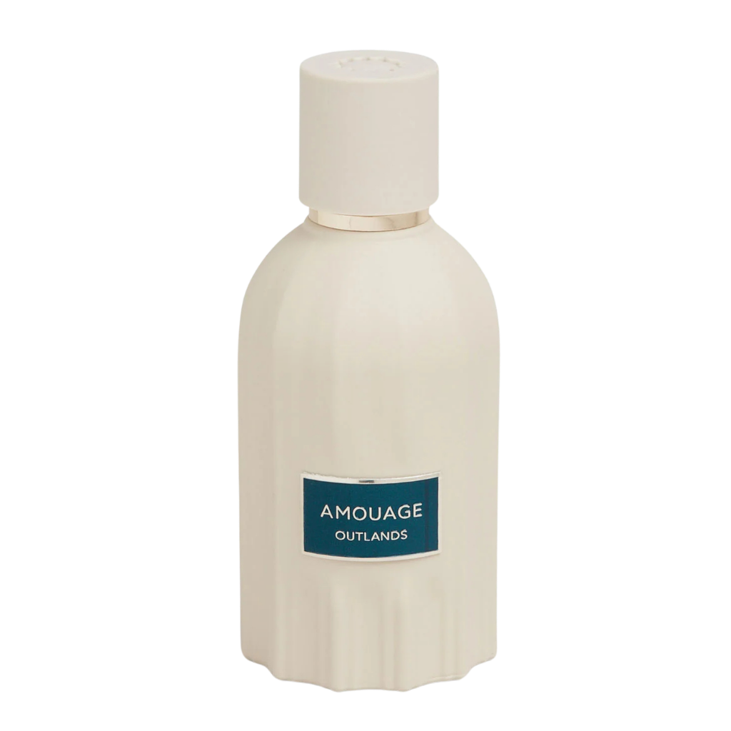 parfum Amouage Outlands, vue de face sur fond uni