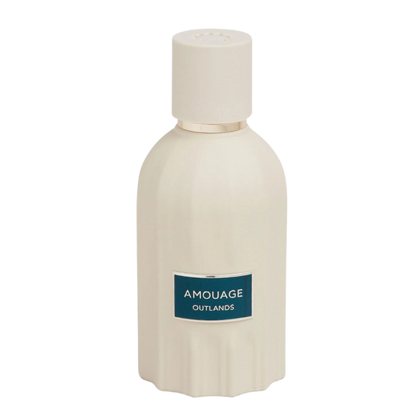parfum Amouage Outlands, vue de face sur fond uni