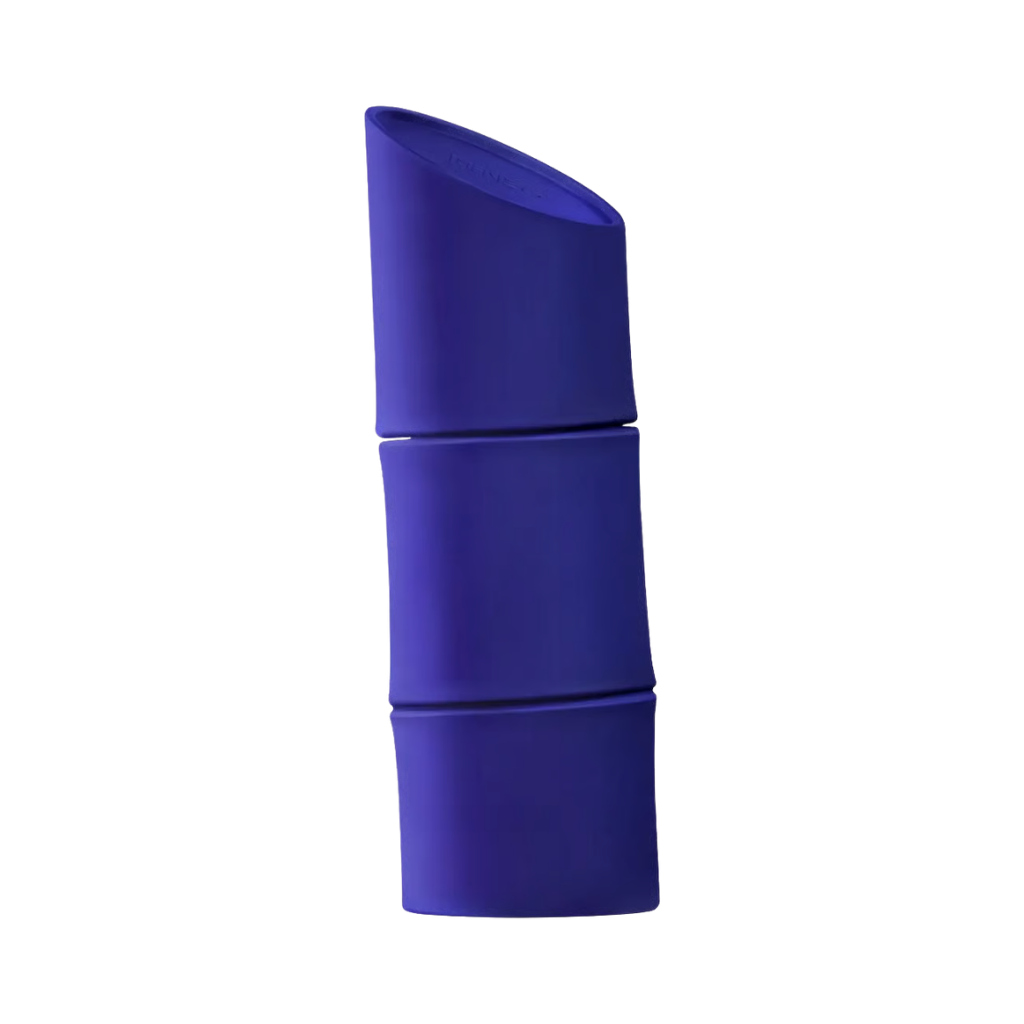 parfum Kenzo Homme Indigo, vue de face sur fond uni