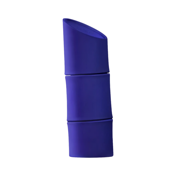 parfum Kenzo Homme Indigo, vue de face sur fond uni