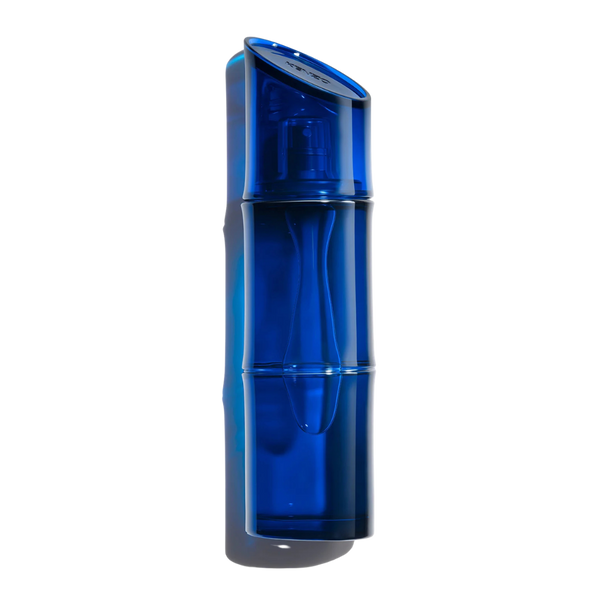 parfum Kenzo Homme Intense, vue de face sur fond uni